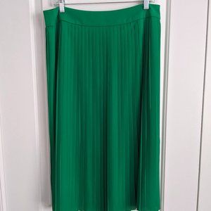 NWT Green pleated midi skirt from J.Crew